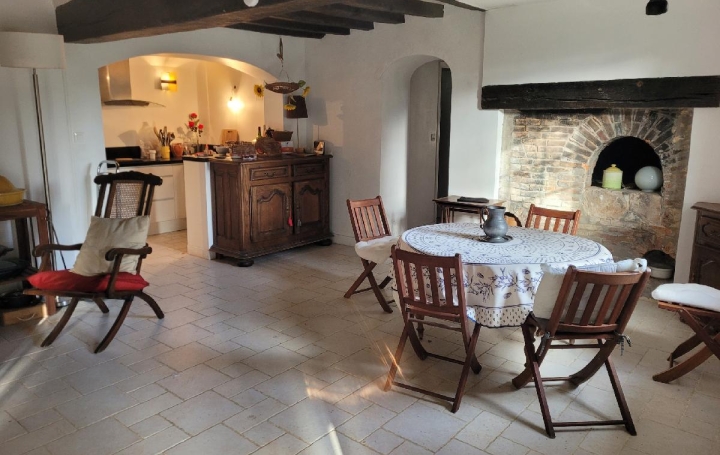 Maison THIRON GARDAIS (28480)  202 m2 214 000 € 