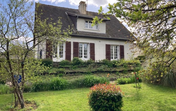 Maison / Villa BERD'HUIS (61340) 155 m<sup>2</sup> 192 600 € 