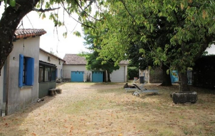 Maison / Villa VILLEFAGNAN (16240) 158 m<sup>2</sup> 170 200 € 