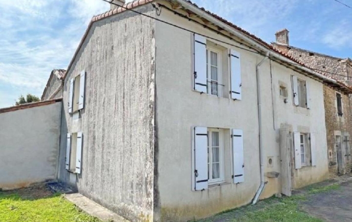 Maison NANTEUIL-EN-VALLEE (16700)  109 m2 65 000 € 