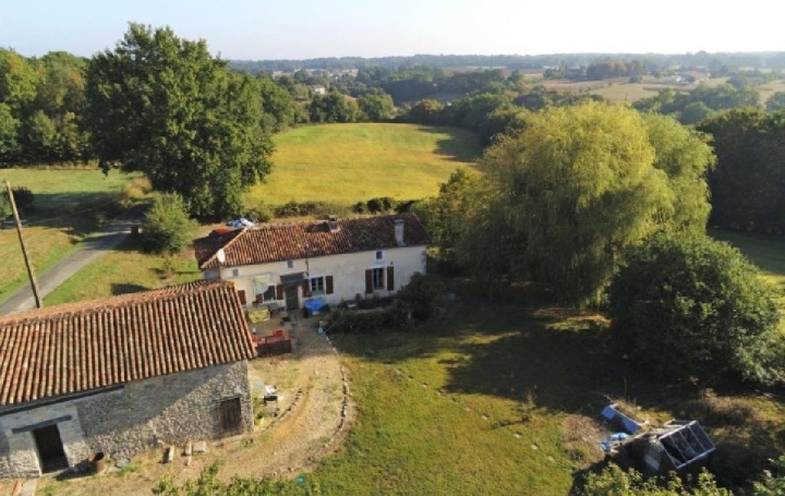 Réseau Immo-diffusion : Maison  CHAMPAGNE-MOUTON  108 m2 96 750 € 