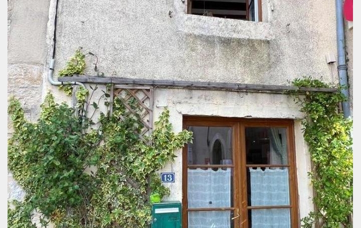 Maison CHARROUX (86250)  99 m2 85 600 € 