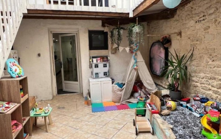 Maison CHARROUX (86250)  99 m2 85 600 € 