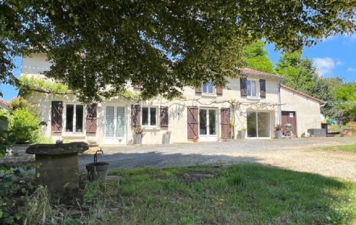 Maison NANTEUIL-EN-VALLEE (16700)  147 m2 249 950 € 