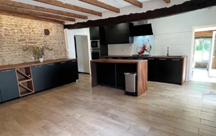 Maison VILLEFAGNAN (16240)  137 m2 178 720 € 