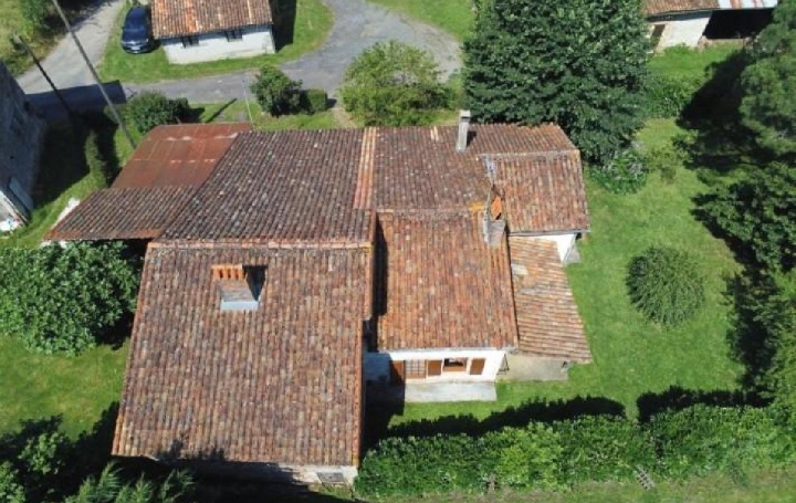 Maison CHAMPAGNE-MOUTON (16350)  84 m2 112 350 € 