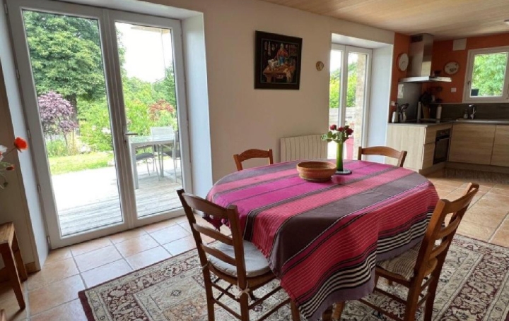 Maison VERTEUIL-SUR-CHARENTE (16510)  165 m2 249 950 € 