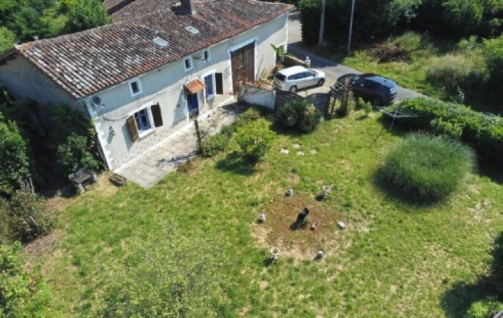 Maison / Villa CHAMPAGNE-MOUTON (16350) 145 m<sup>2</sup> 129 000 € 