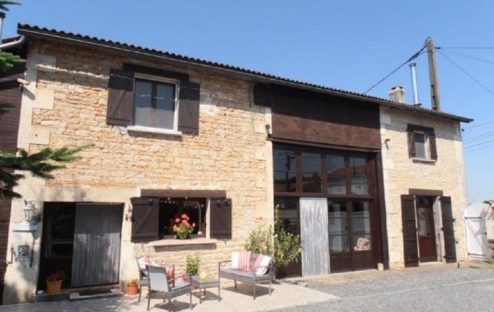 Maison NANTEUIL-EN-VALLEE (16700)  178 m2 218 000 € 