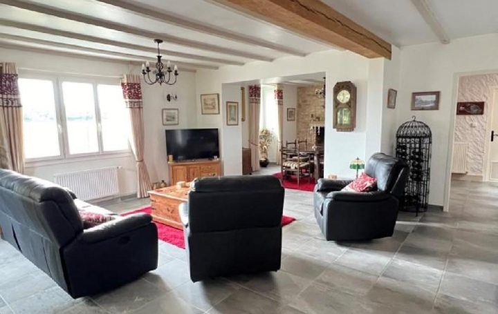 Maison VILLEFAGNAN (16240)  174 m2 249 950 € 