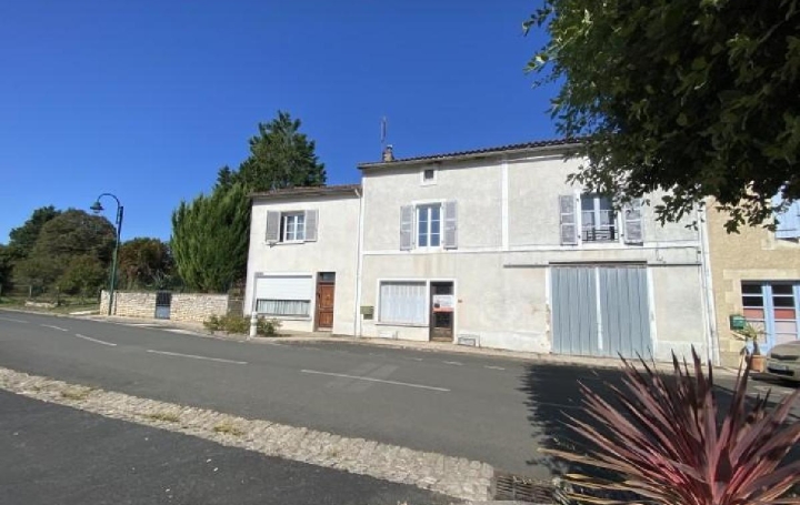 Maison / Villa CIVRAY (86400) 187 m<sup>2</sup> 74 000 € 