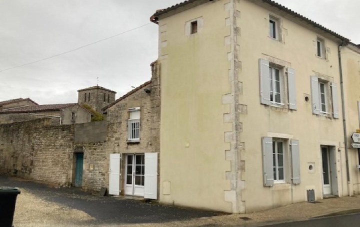 Maison / Villa VILLEFAGNAN (16240) 176 m<sup>2</sup> 118 200 € 