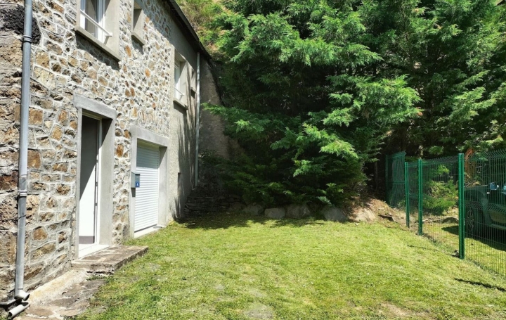 Maison de village PEYRUSSE (15170)  52 m2 85 000 € 