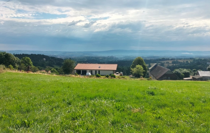 Terrain SAINT-FLOUR (15100)   236 500 € 