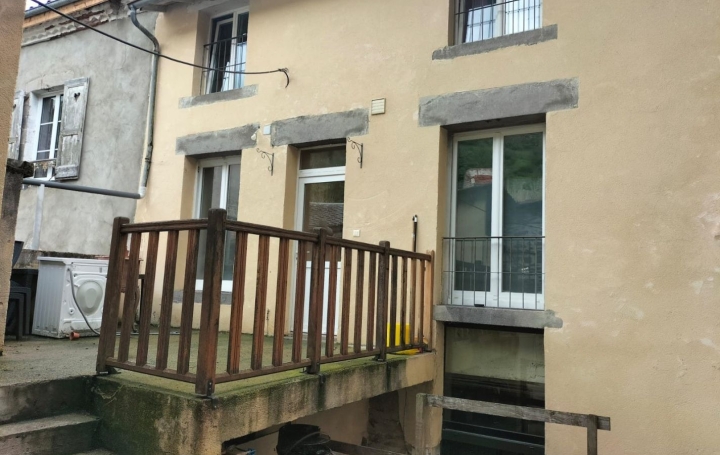 Réseau Immo-diffusion : Immeuble  BLESLE  183 m2 133 100 € 