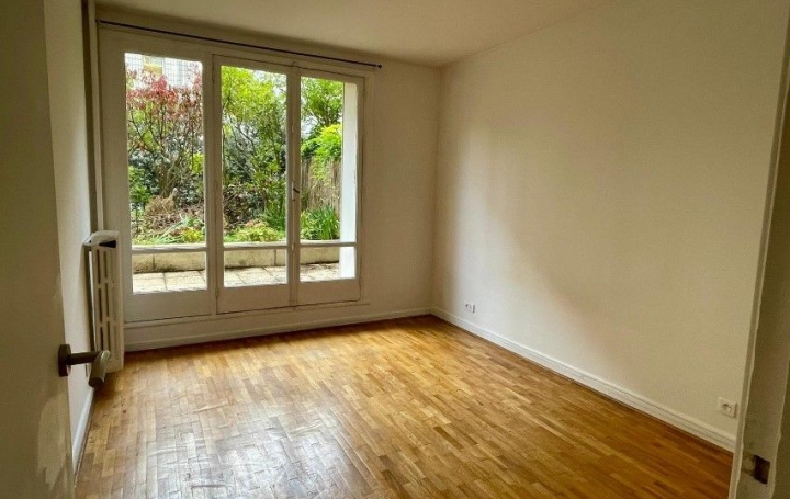 Réseau Immo-diffusion : Appartement P2  PARIS 15ème 56 m2 1 758 € 