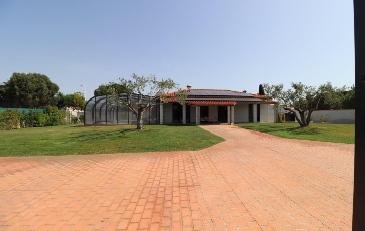 Villa PERPIGNAN (66000)  226 m2 645 000 € 