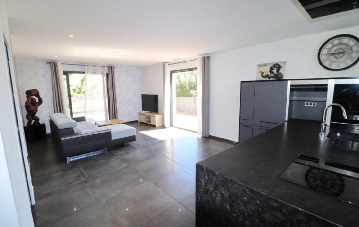 Villa LE SOLER (66270)  135 m2 390 000 € 