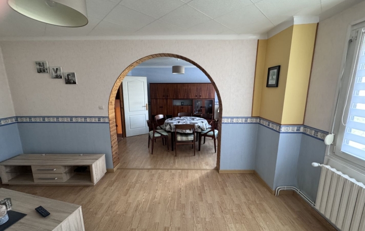 Maison TONNOY (54210)  120 m2 152 000 € 