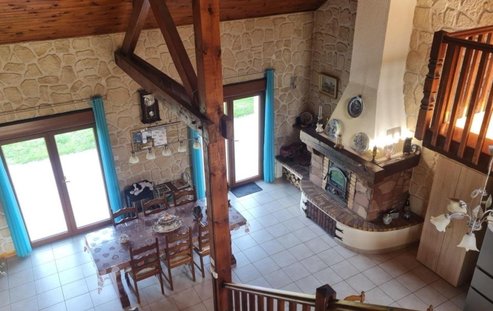 Maison DIEUZE (57260)  150 m2 234 000 € 