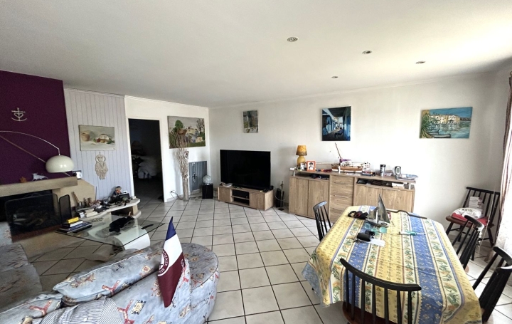 Maison CARBON-BLANC (33560)  100 m2 308 000 € 