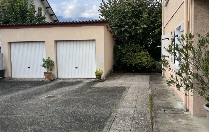 Maison CHAMBERY (73000)  130 m2 458 000 € 