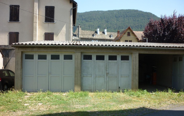 Garage MENDE (48000)   70 € 