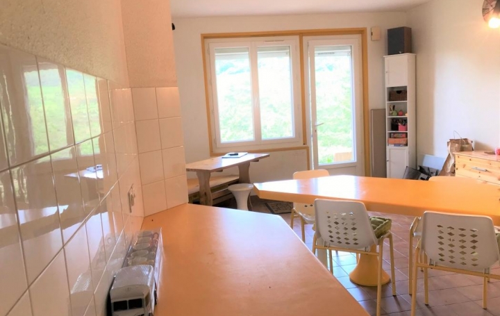 Réseau Immo-diffusion : Maison  PELOUSE  60 m2 72 000 € 