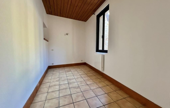 3 Pièces MENDE (48000)  46 m2 76 000 € 